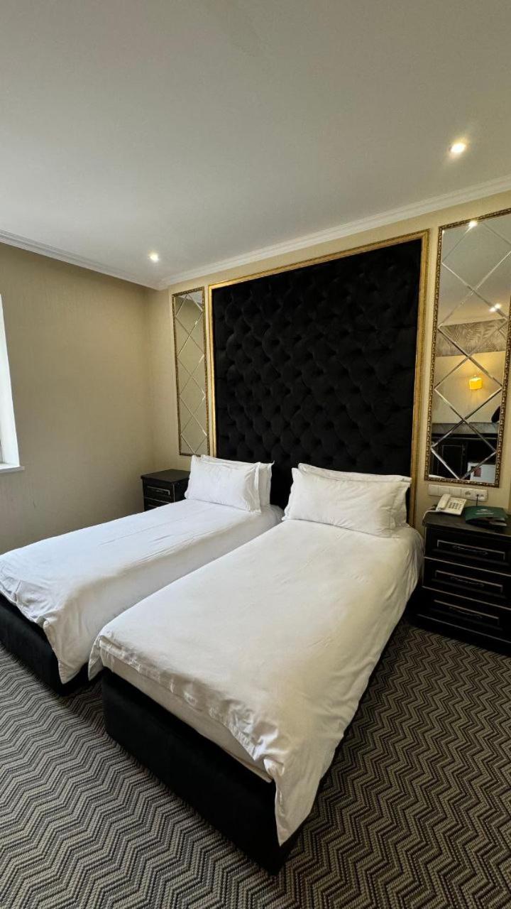 Barhat Hotel & Spa Taraz Buitenkant foto