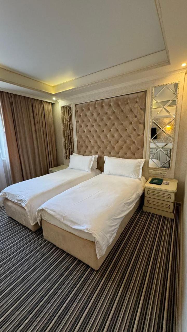 Barhat Hotel & Spa Taraz Buitenkant foto