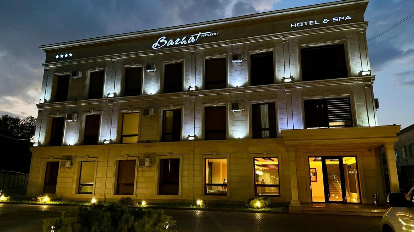 Barhat Hotel & Spa Taraz Buitenkant foto