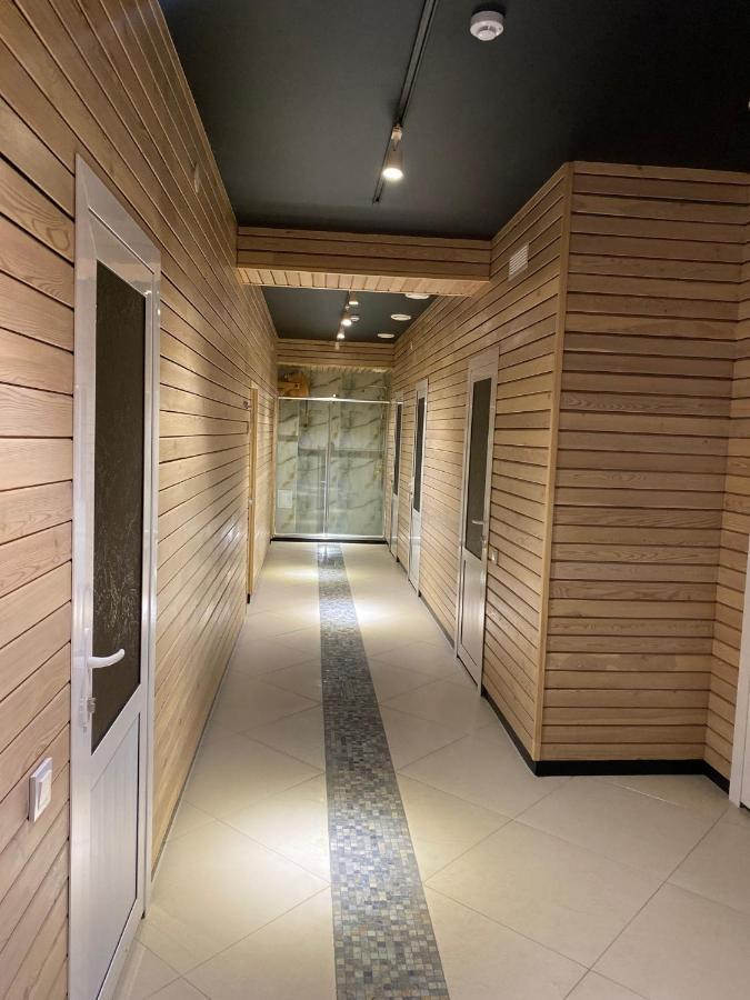 Barhat Hotel & Spa Taraz Buitenkant foto